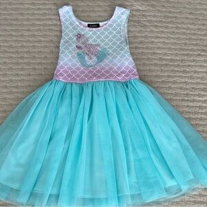 Mermaid dress with tulle skirt